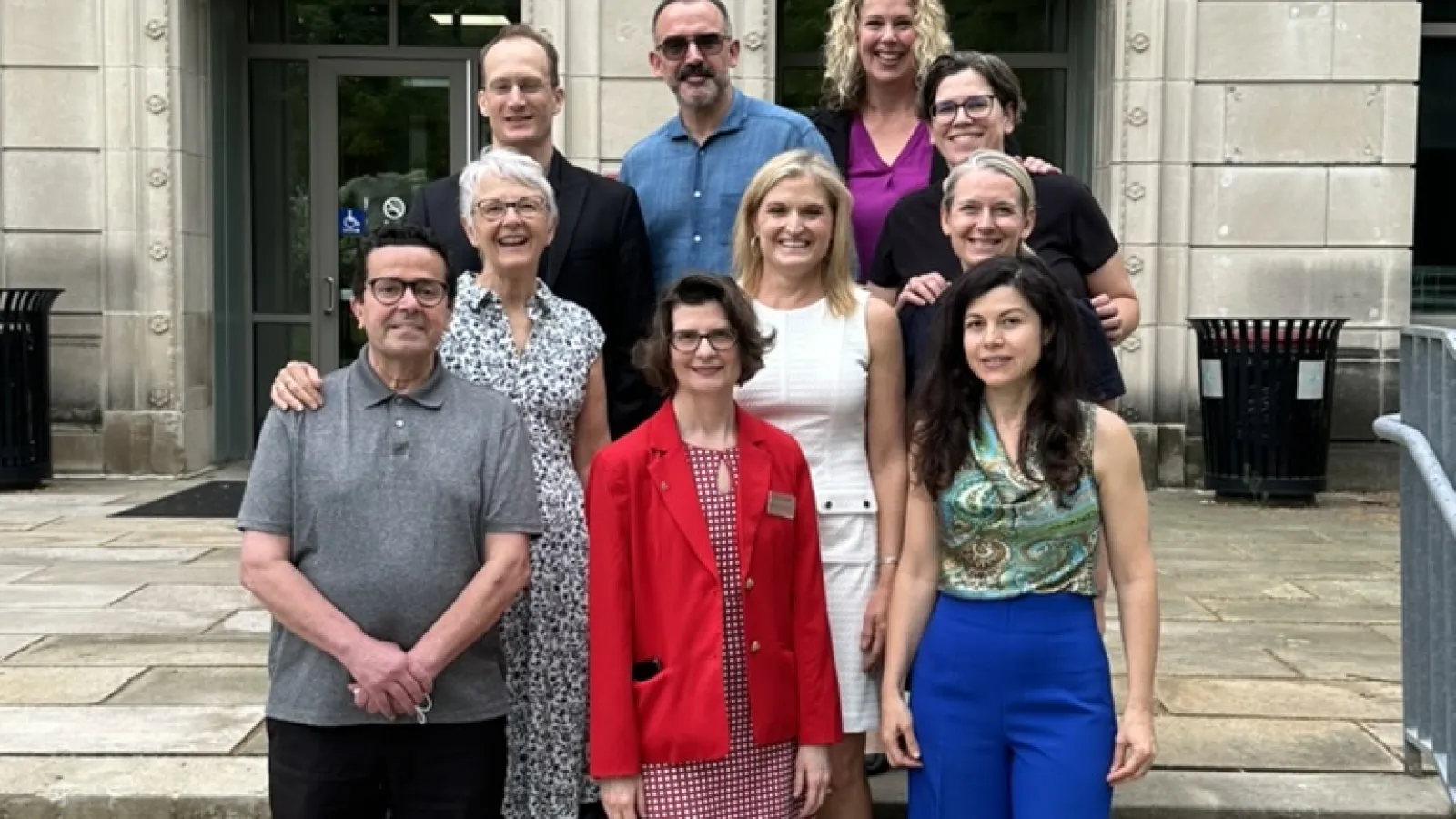 Drs. Mingallon, Heller, Lechinctan-Siefer; Aski, Willging, Bishop; Hoffmann, Mullins, Schlosser, Parson