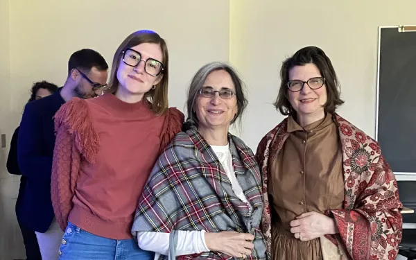 OSU/UZH summer school photo - Sarah-Grace Heller and Genevieve Berendt